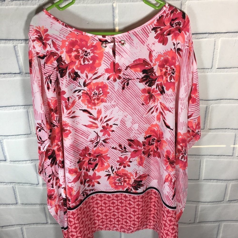 The Limited 2X floral Blouse Top Pink New - Picture 4 of 8